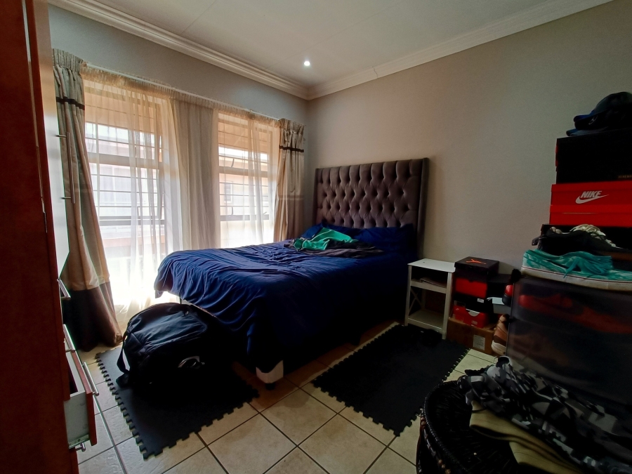 1 Bedroom Property for Sale in Potchefstroom North West